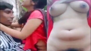 కాలేజ్ హీ భైతా ఫర్స్ట్ ర్యాంక్ పిల్ల శృంగారం