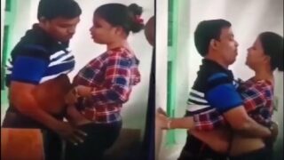 ఆఫీస్ లేడీ బంగలోరే లో అఫేర్ పెట్టిన