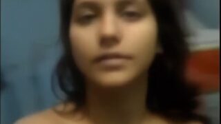 వీసగ్ లో జెనిఫ్ఫెర్ అమ్మాయి చీర తేసి న్యూడ్ వీడియో