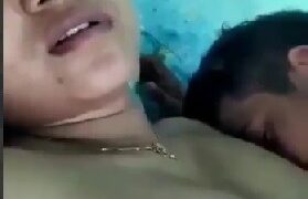 వైజాగ్ గెస్ట్ హౌస్ సీసీటీవీ ఫ్యూతాగే షోయింగ్ స్క్స్ సెక్స్