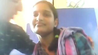 గుంటూరు సెక్సీ తెలుగు గర్ల్ దివ్య పోర్న్ వీడియో విత్ లవర్
