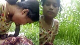 హాట్ నీతూ సెక్స్ విత్ ఆంధ్ర గై ఇన్సైడ్ ఫారెస్ట్